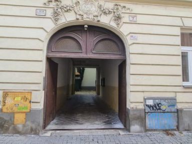 Prenájom garzonky v centre mesta BA I, Klemensova ulica