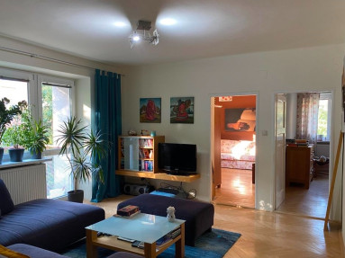 Prenájom 3 izbový byt na Bartoškovej ul. v Bratislave, 68 m2