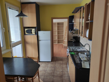 Prenájom 3-izbového slnečného, mimoriadne útulného bytu 6/12 v BA-Ovsišti