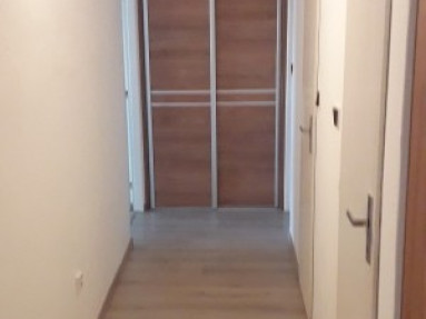 9c7908f4-3240-426b-95c8-00a0882fc14c