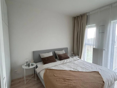 🌞 Moderný 2-izbový byt na prenájom v Slnečniciach – Labutia ulica (Petržalka)  parkovacie