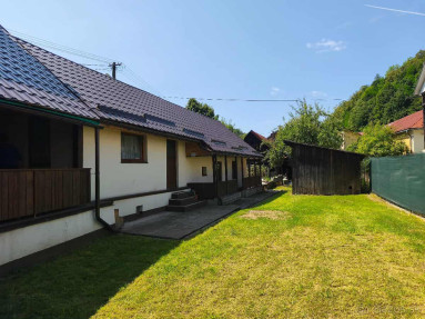 SUPER RD/chalupa s 2 samostatnými jednotkami (1i a 3i) v Hronci