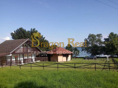 PREDAJ – Rodinná chata len 50m od pláže – ZEMPLÍNSKA ŠÍRAVA časť Hôrka – Lúč