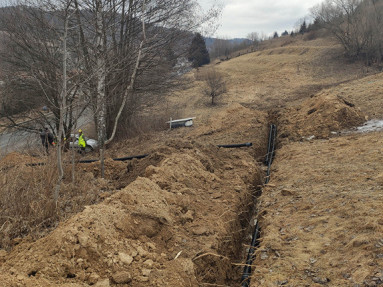 2052832821928421384_2_11zon