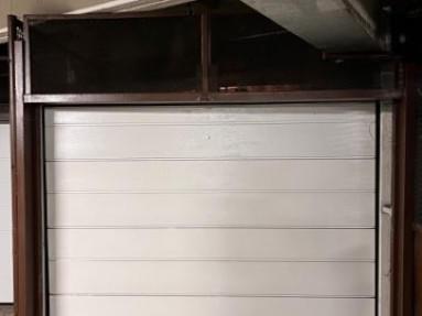 🚗 Prenájom garáže – Liptovská ulica, Nivy (50 m od Trenčianskej)  Hľadáte bezpečné miesto