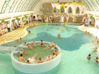 velky_meder_termalne_kupalisko_b_53a4a7abf4a8bbd5