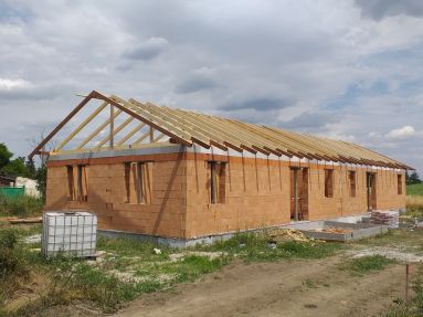 65918785_843779349339341_4705133464427429888_n