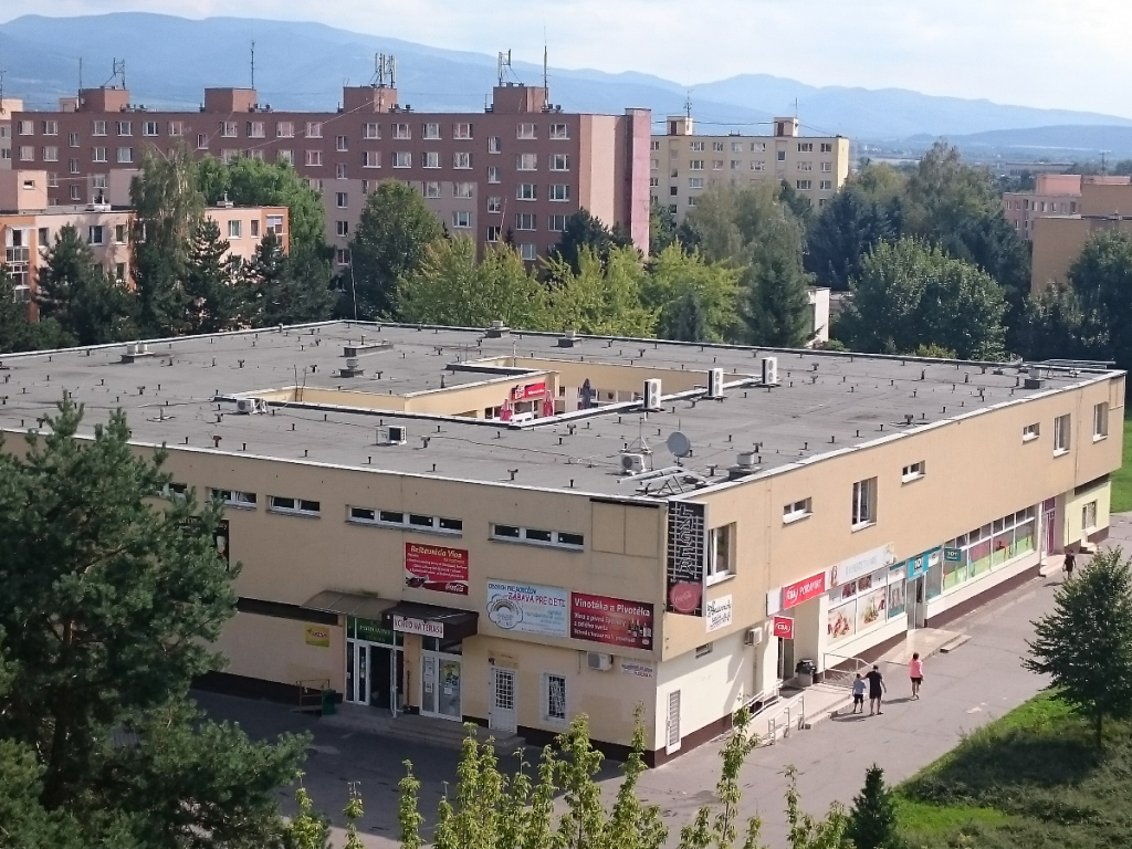 Na prenájom obchodné priestory - Prievidza