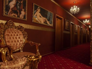 Babylon_club_chodba_poschodie