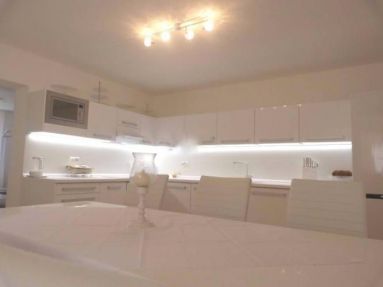 902789_47130881_b-01