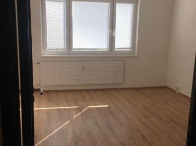 01392E8B-1853-4453-8DE2-05DDB880A7C0