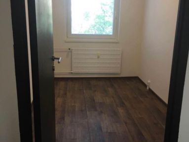 0B645800-84FB-4F3B-87DF-75FE20BC72F4